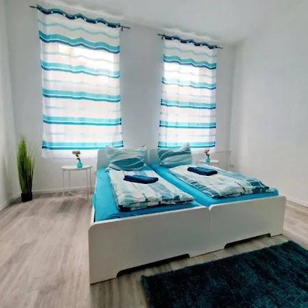 Kondominium Pension Fuer Monteure *